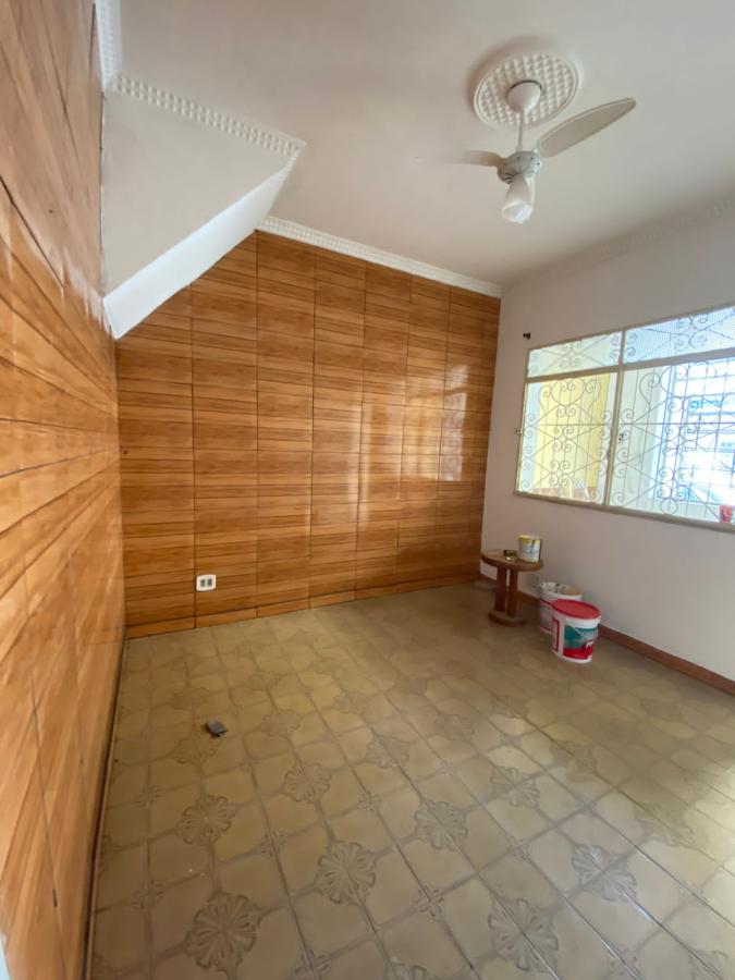 Casa à venda com 2 quartos, 52m² - Foto 1