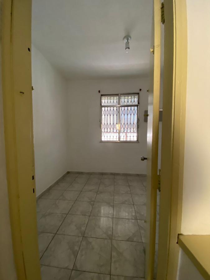 Casa à venda com 2 quartos, 52m² - Foto 10