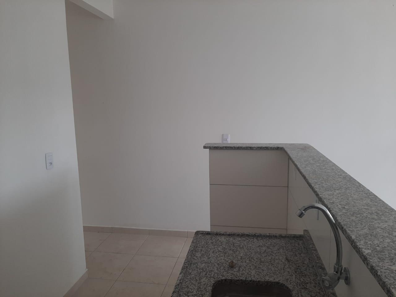 Apartamento para alugar com 2 quartos, 58m² - Foto 7