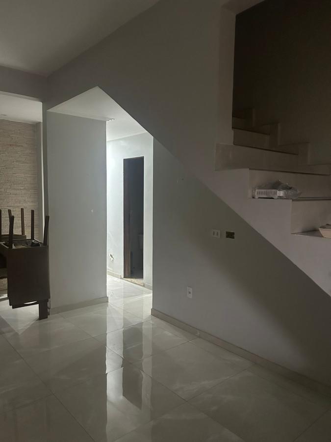 Casa para alugar com 2 quartos, 120m² - Foto 11